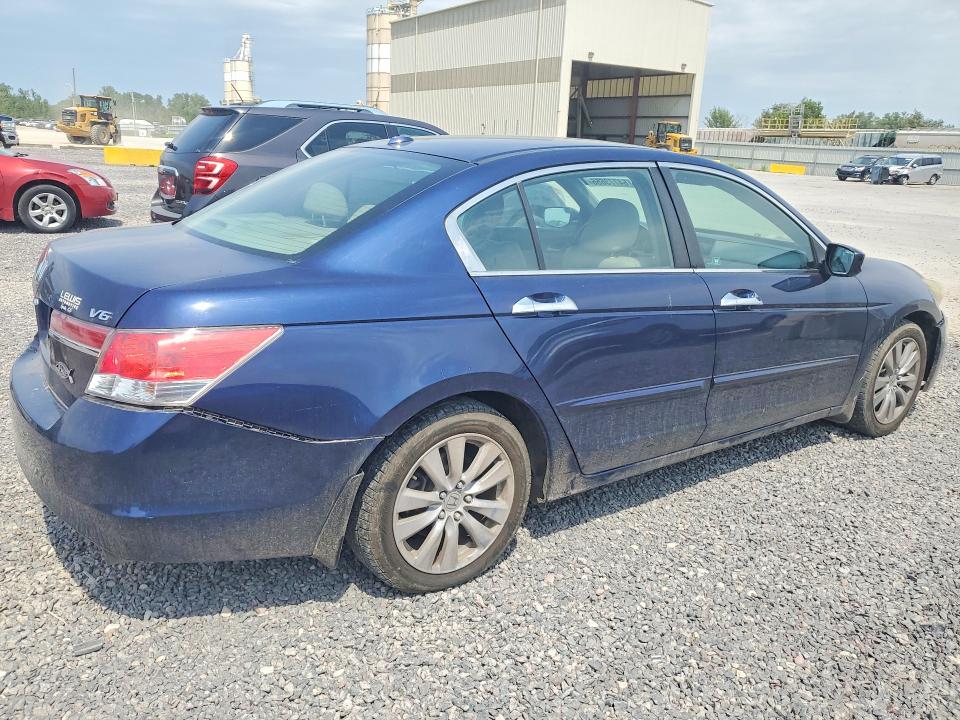 Photo 3 from auction – 2011 HONDA ACCORD with VIN 1HGCP3F88BA008272