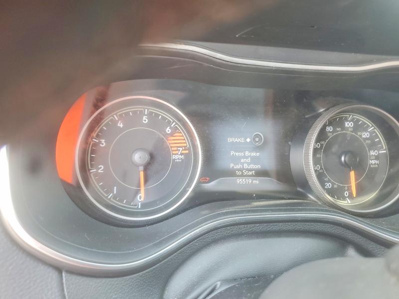 Photo 9 from auction – 2019 JEEP CHEROKEE with VIN 1C4PJLDB1KD340052