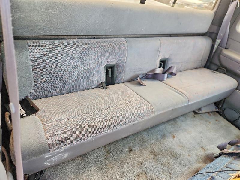 صورة رقم 10 من المزاد - 1996 FORD F350 مع VIN 1FTJX35F5TEA60183
