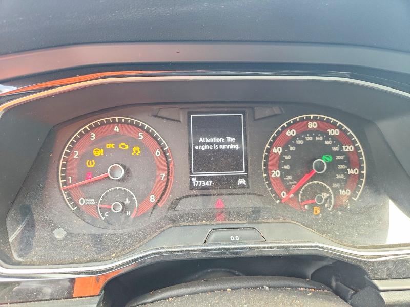 Photo 9 from auction – 2019 VOLKSWAGEN JETTA with VIN 3VWC57BU2KM043744