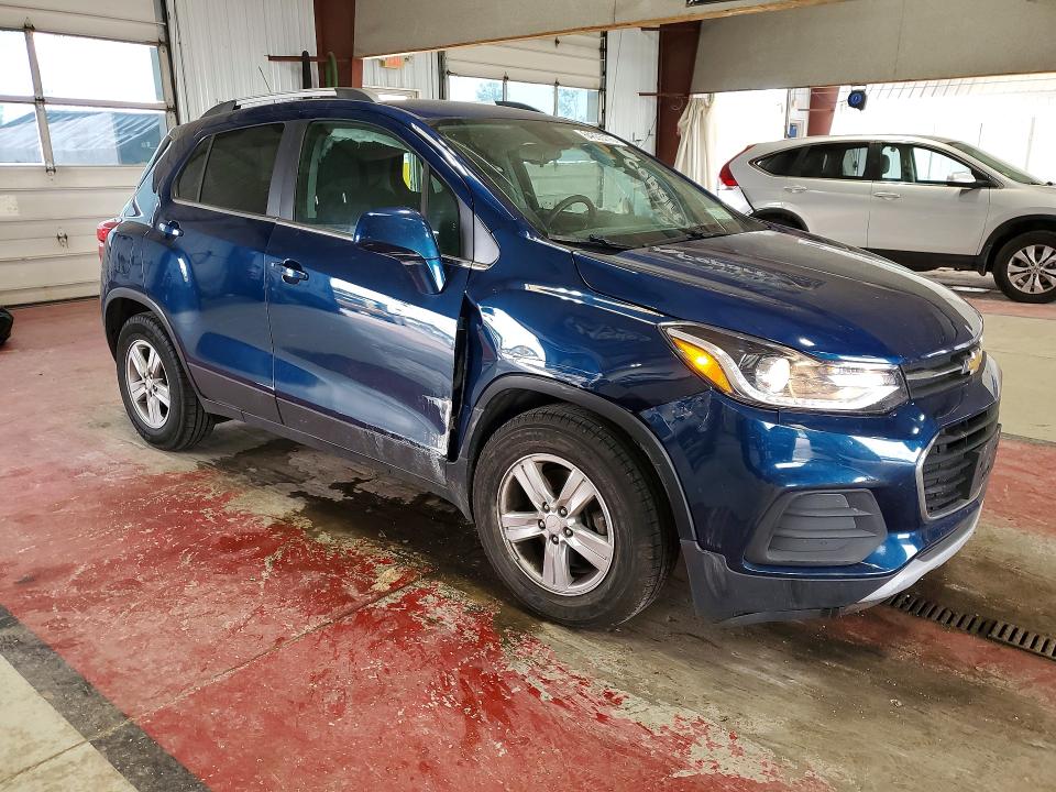 Photo 4 from auction – 2019 CHEVROLET TRAX with VIN 3GNCJLSB6KL321404
