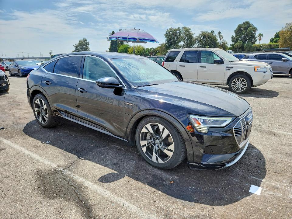 Photo 4 from auction – 2020 AUDI E-TRON with VIN WA12ABGEXLB036235