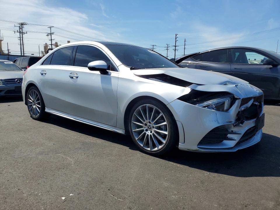 Снимка 4 от търг – 2022 MERCEDES-BENZ A с VIN W1K3G4EB8NJ368220