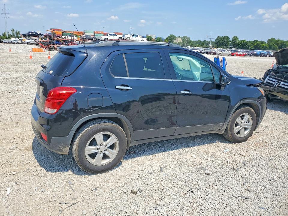 Photo 3 from auction – 2018 CHEVROLET TRAX with VIN 3GNCJLSB0JL383332