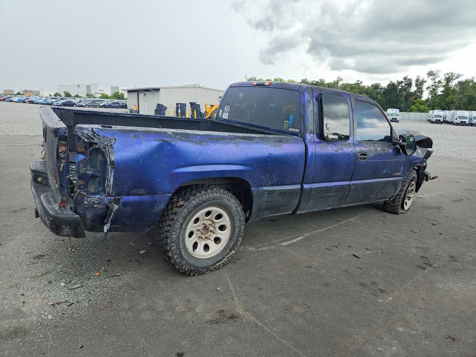 Photo 3 from auction – 2000 CHEVROLET SILVERADO with VIN 2GCEC19T8Y1406138