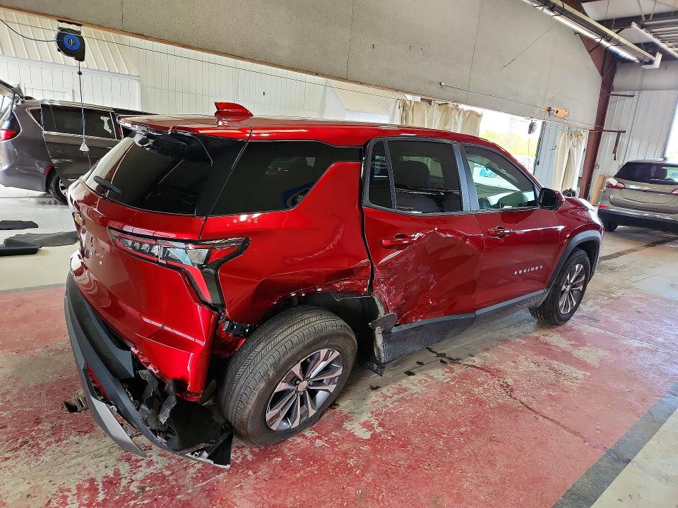 Photo 3 from auction – 2025 CHEVROLET EQUINOX with VIN 3GNAXPEG8SL157710