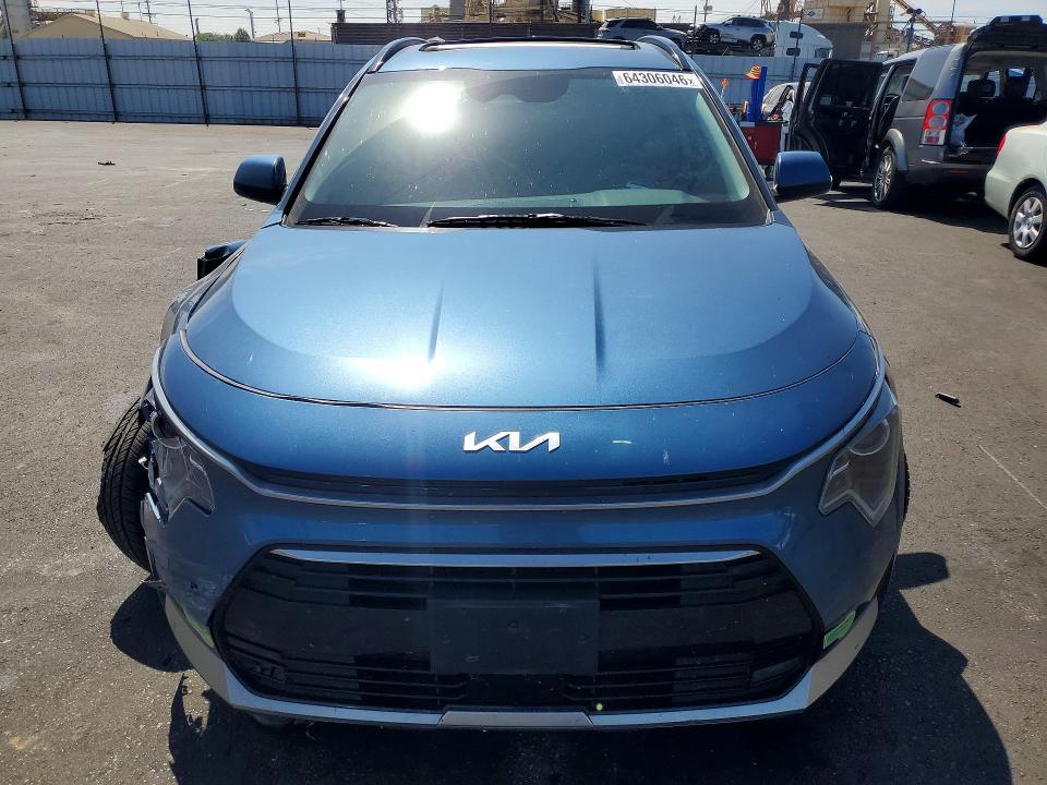 Photo 5 from auction – 2023 KIA NIRO with VIN KNDCR3LE1P5037020