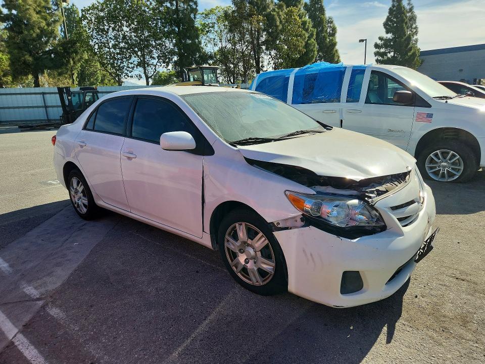 Photo 4 from auction – 2012 TOYOTA COROLLA with VIN 5YFBU4EE4CP051066