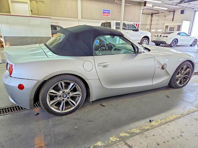 Photo 3 from auction – 2003 BMW Z4 with VIN 4USBT53403LU01105
