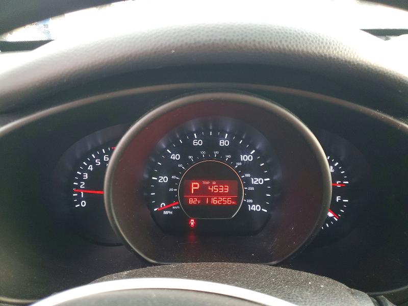 Photo 9 from auction – 2016 KIA SOUL with VIN KNDJP3A50G7343128