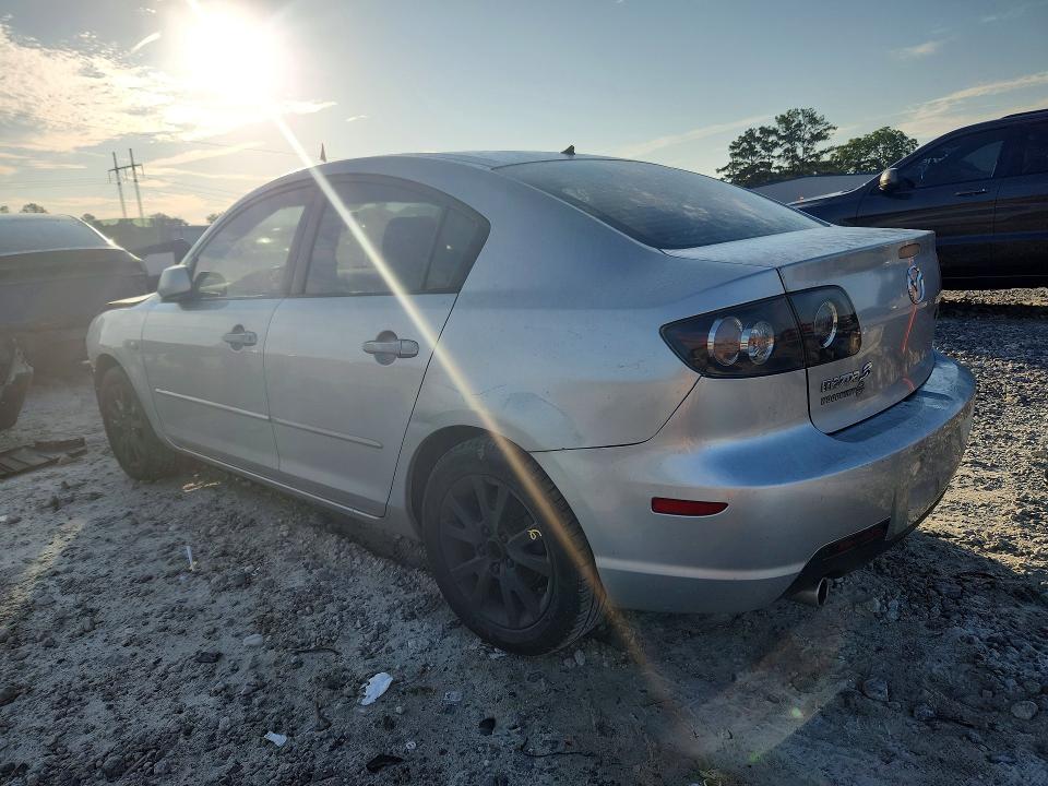 Photo 2 from auction – 2007 MAZDA 3 with VIN JM1BK12F171713326