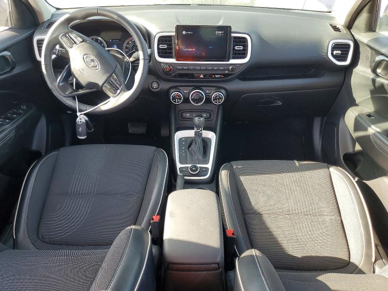 Photo 8 from auction – 2022 HYUNDAI VENUE with VIN KMHRC8A36NU161406