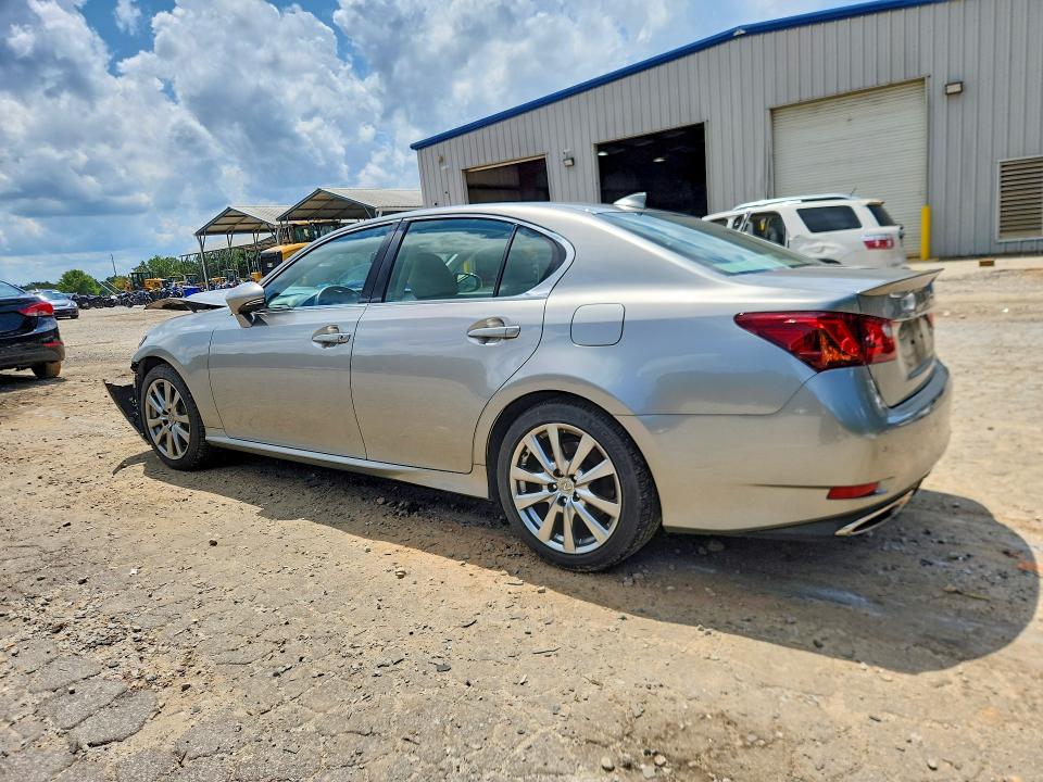 Photo 2 from auction – 2015 LEXUS GS with VIN JTHBE1BL7FA009917