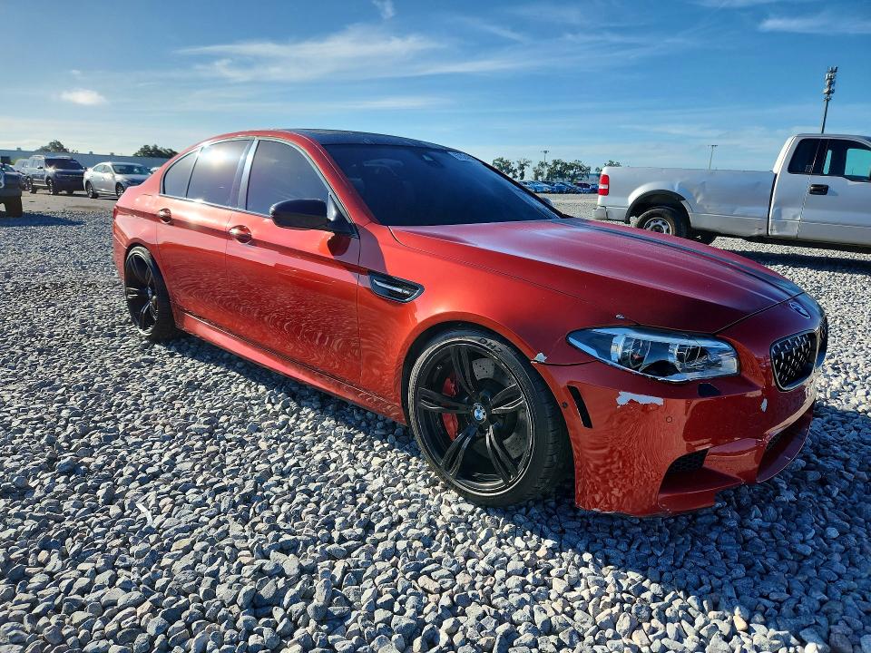 Photo 4 from auction – 2014 BMW M5 with VIN WBSFV9C51ED097791
