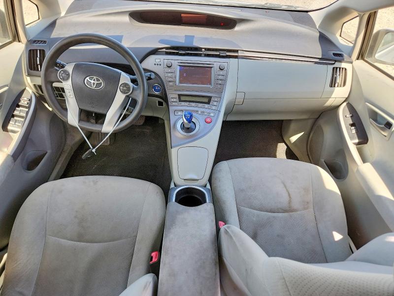 Photo 8 from auction – 2013 TOYOTA PRIUS with VIN JTDKN3DU5D5676297