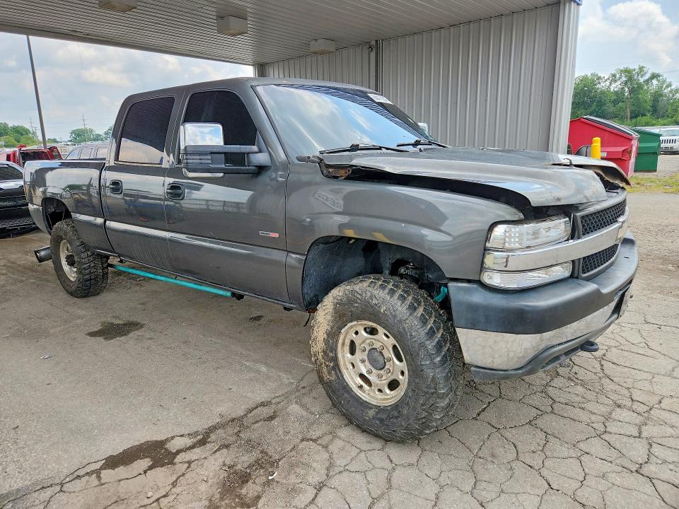 Photo 4 from auction – 2002 CHEVROLET SILVERADO with VIN 1GCHK23132F164226