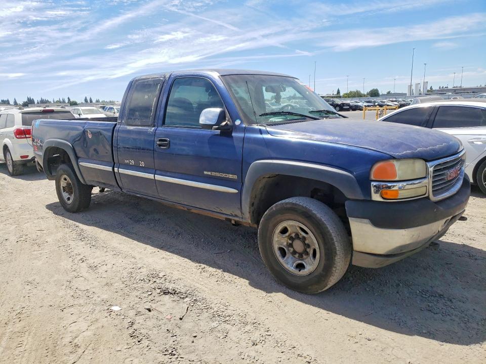 Photo 4 from auction – 2001 GMC SIERRA with VIN 1GTHK29U81E302798