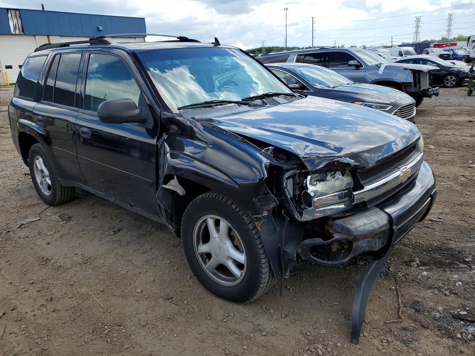 Photo 4 from auction – 2007 CHEVROLET TRAILBLAZER with VIN 1GNDT13S172177612