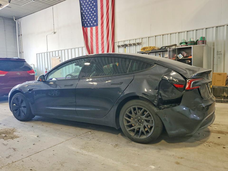 Photo 2 from auction – 2025 TESLA MODEL 3 with VIN 5YJ3E1EA1SF992837