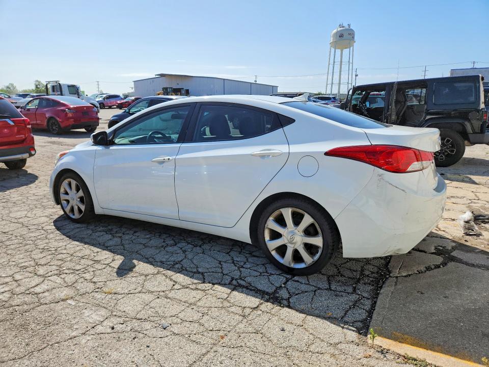 Photo 2 from auction – 2013 HYUNDAI ELANTRA with VIN 5NPDH4AE2DH325348