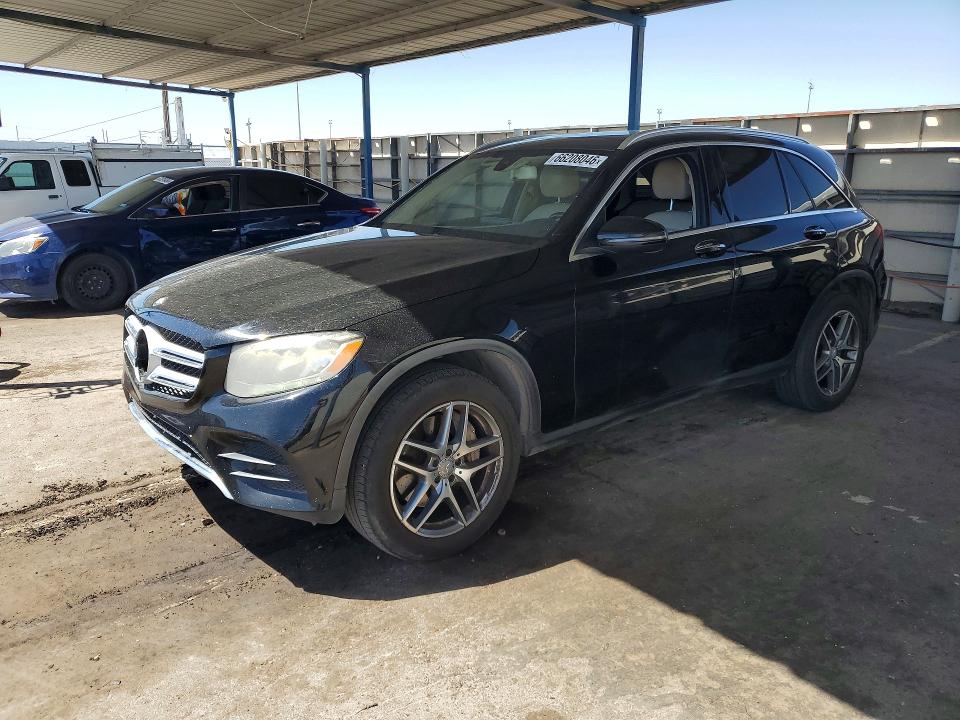 2016 MERCEDES-BENZ GLC