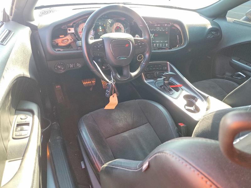 Photo 8 from auction – 2017 DODGE CHALLENGER with VIN 2C3CDZFJ2HH592616