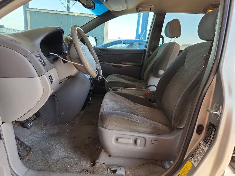 Photo 7 from auction – 2006 TOYOTA SIENNA with VIN 5TDBA23C06S057649