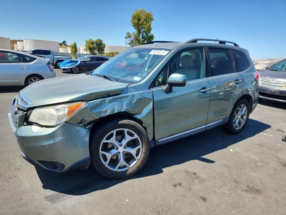 SUBARU FORESTER 2015 with VIN JF2SJAWC8FH456594 - Photo from auction