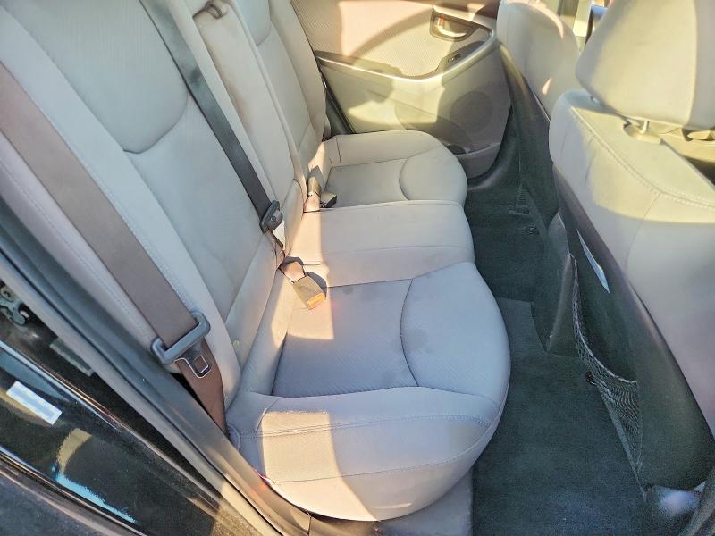 Photo 10 from auction – 2013 HYUNDAI ELANTRA with VIN KMHDH4AE9DU842387