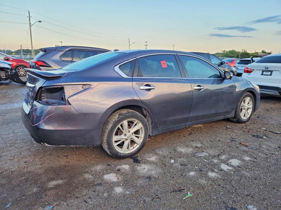 Photo 3 from auction – 2013 NISSAN ALTIMA with VIN 1N4AL3AP3DC142023