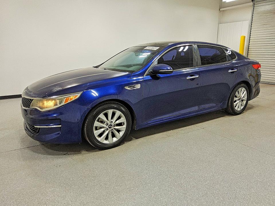 KIA OPTIMA 2016 with VIN 5XXGU4L31GG010352 - Photo from auction