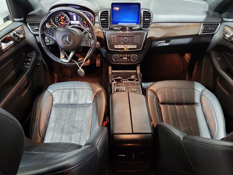 Photo 8 from auction – 2017 MERCEDES-BENZ GLE with VIN 4JGDA5HB0HA938423