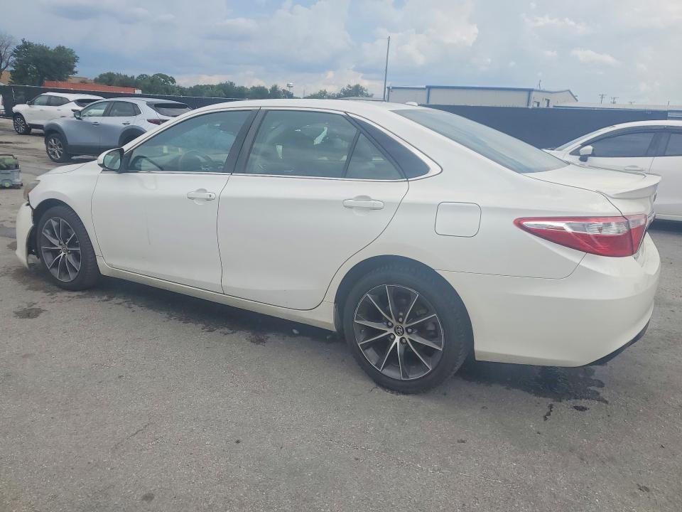 Photo 2 from auction – 2015 TOYOTA CAMRY with VIN 4T1BF1FK9FU057641