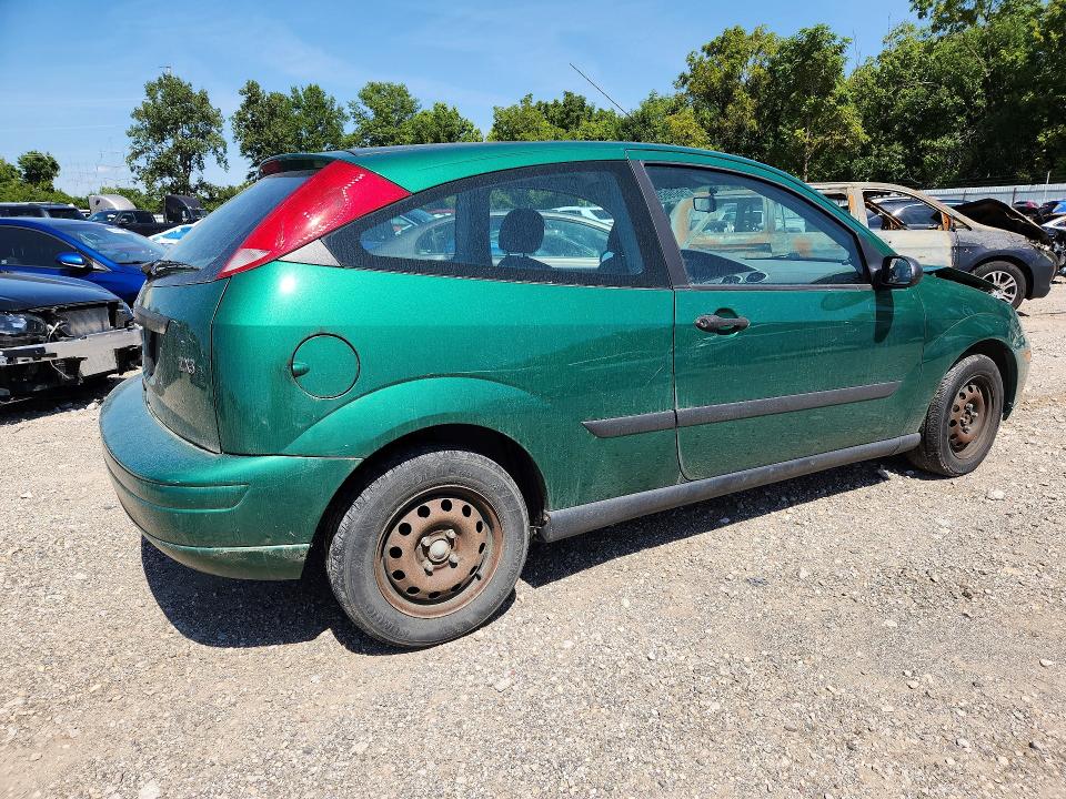 Photo 3 from auction – 2002 FORD FOCUS with VIN 3FAFP31302R238536