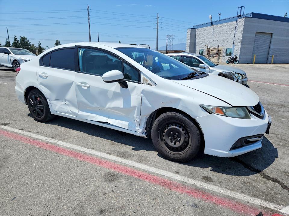 Photo 4 from auction – 2015 HONDA CIVIC with VIN 19XFB2F5XFE226212