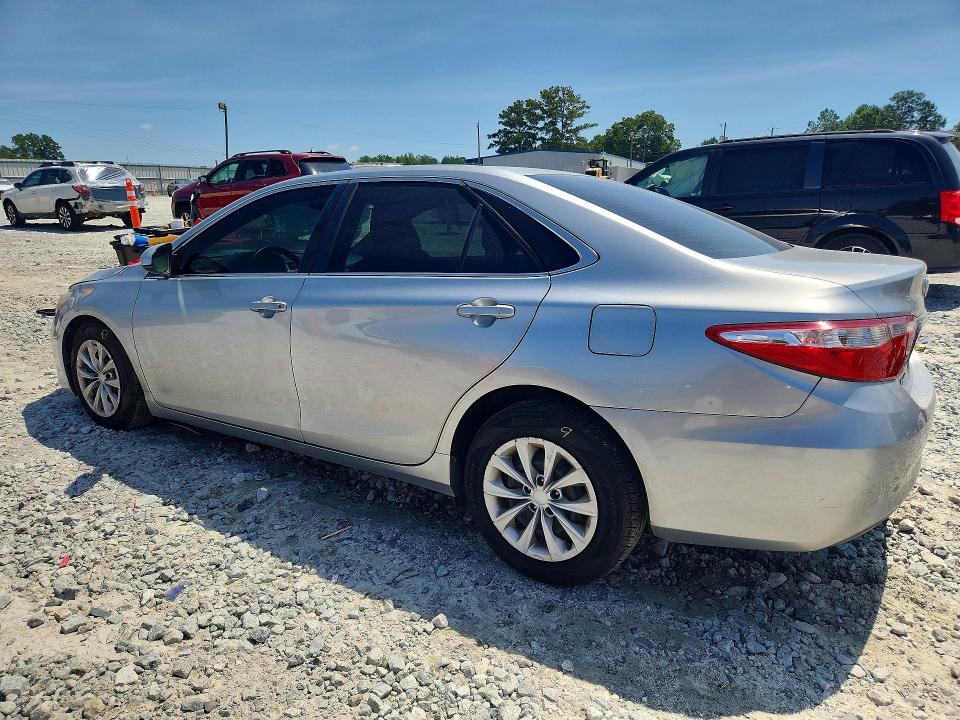 Photo 2 from auction – 2015 TOYOTA CAMRY with VIN 4T4BF1FK8FR449211
