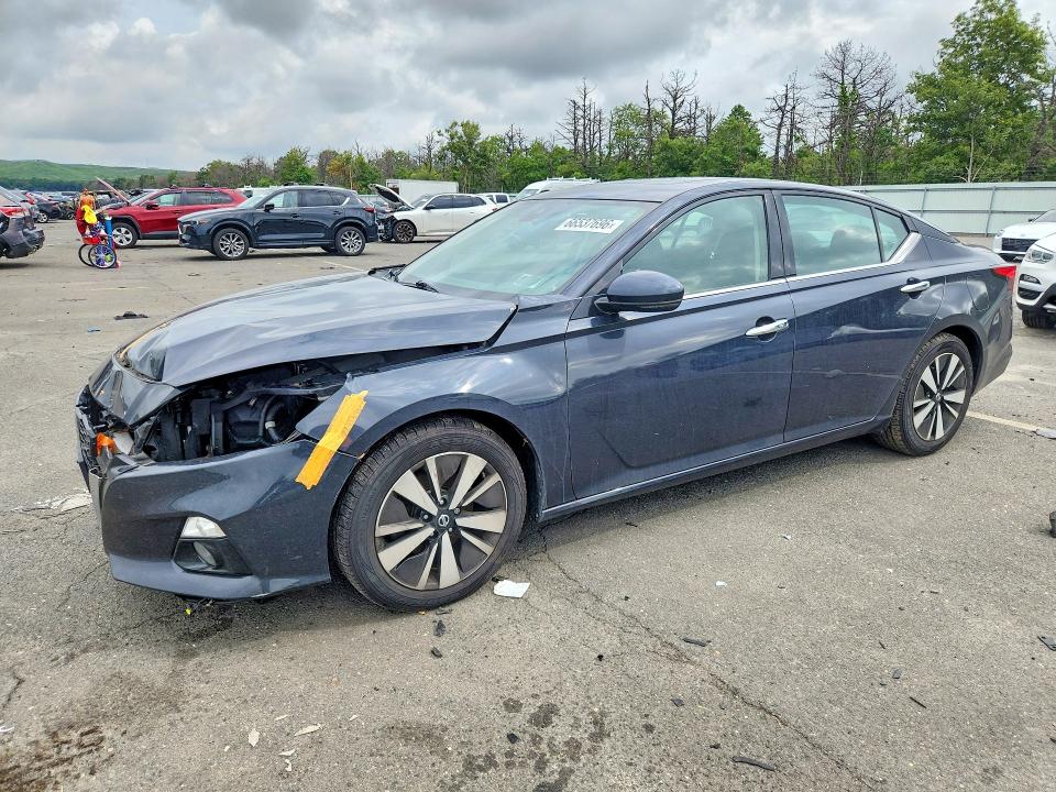 NISSAN ALTIMA 2019 with VIN 1N4BL4DV3KC128513 - Photo from auction