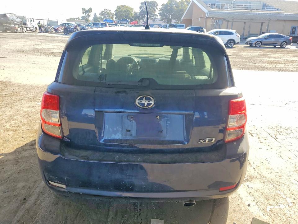 Photo 6 from auction – 2008 SCION XD with VIN JTKKU10428J024126