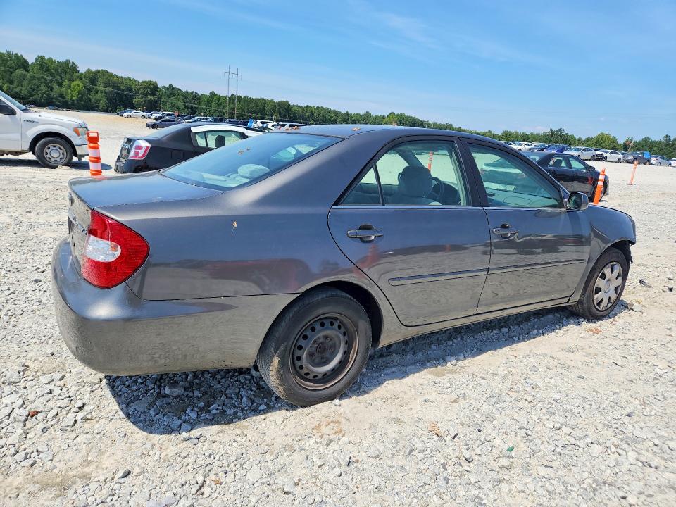 Photo 3 from auction – 2002 TOYOTA CAMRY with VIN JTDBE32KX20087810