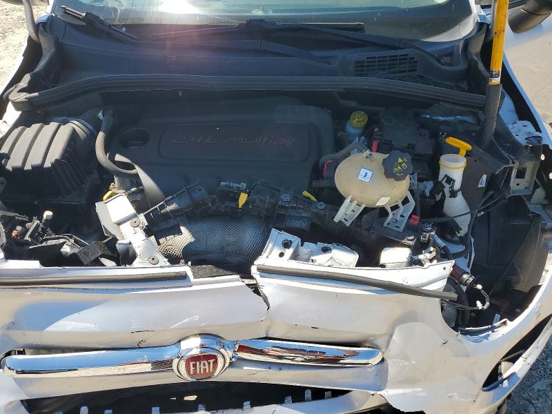 Photo 12 from auction – 2016 FIAT 500X with VIN ZFBCFYDT6GP385034