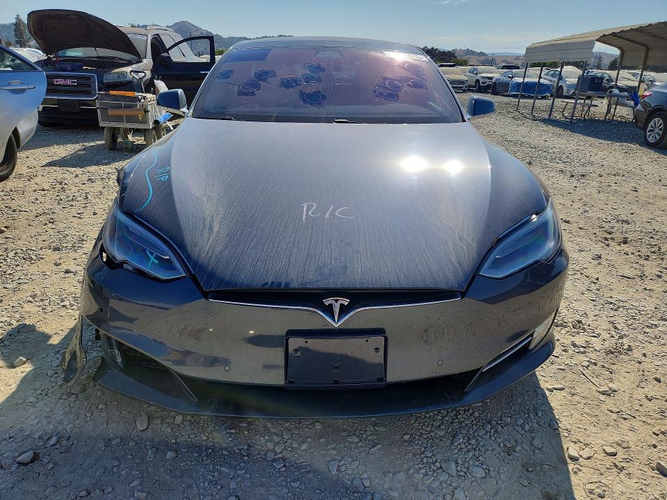 Photo 5 from auction – 2017 TESLA MODEL S with VIN 5YJSA1E25HF230359