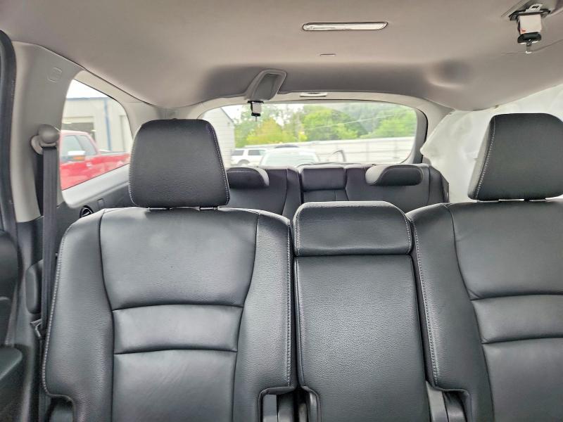 Photo 10 from auction – 2020 HONDA PILOT with VIN 5FNYF6H94LB008874