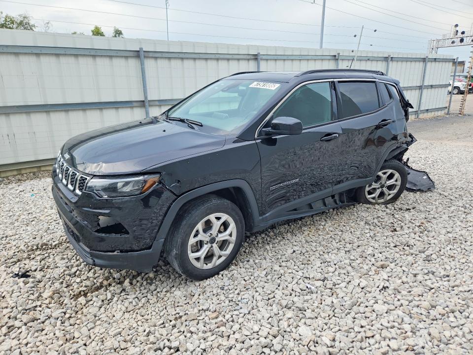 Снимка 1 от търг – 2025 JEEP COMPASS с VIN 3C4NJDBN0ST549075