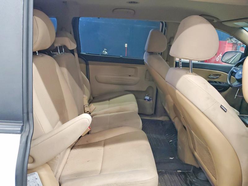 Photo 11 from auction – 2016 KIA SEDONA with VIN KNDMB5C14G6114359