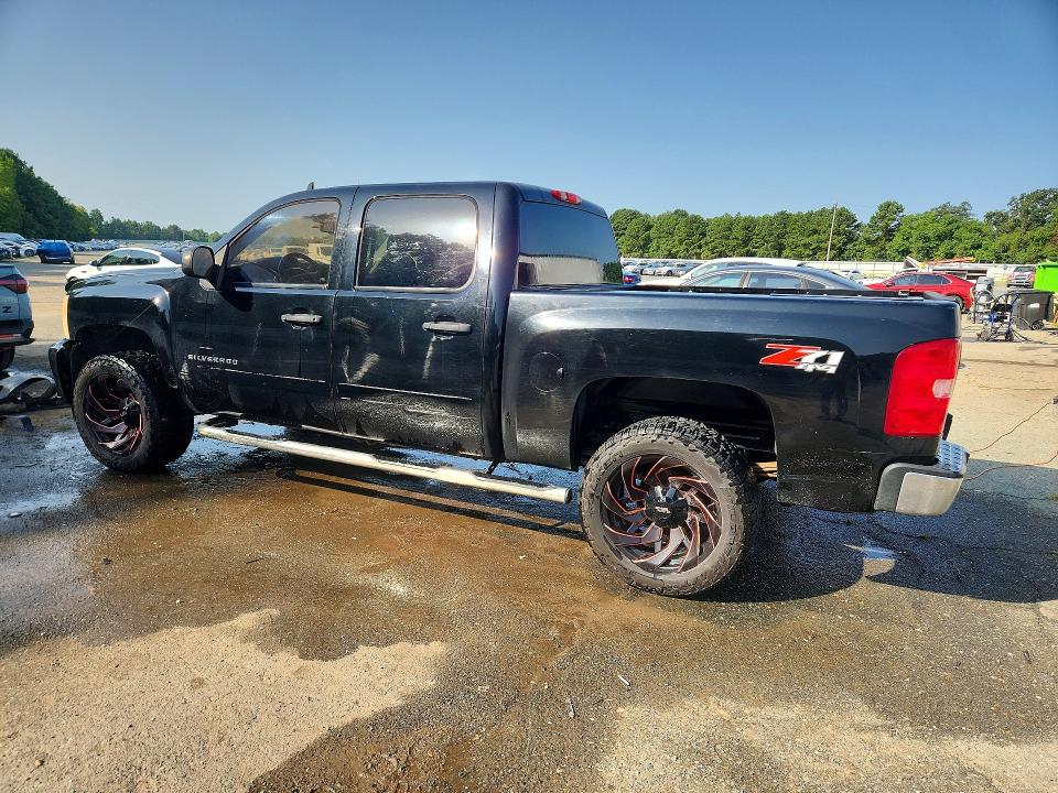Photo 2 from auction – 2010 CHEVROLET SILVERADO with VIN 3GCRKSE38AG192622
