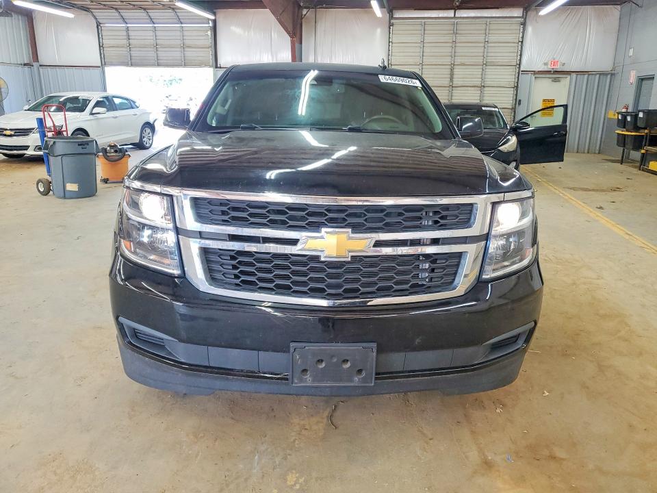 Photo 5 from auction – 2015 CHEVROLET SUBURBAN with VIN 1GNSKJKC2FR727863