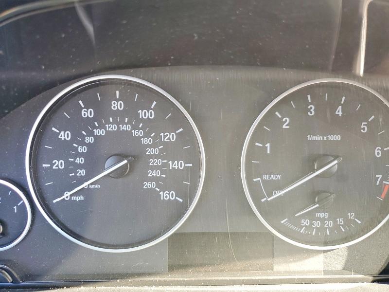 Photo 9 from auction – 2014 BMW 320 with VIN WBA3B1G51ENS78234
