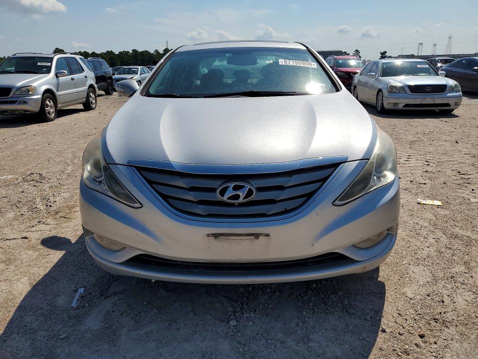 Photo 5 from auction – 2013 HYUNDAI SONATA with VIN 5NPEC4AC6DH559672