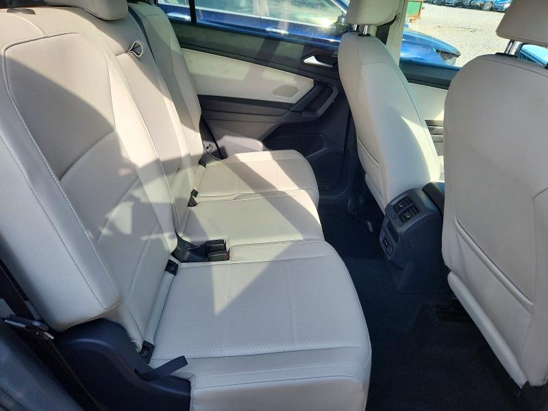 Снимка 10 от търг – 2019 VOLKSWAGEN TIGUAN с VIN 3VV2B7AX4KM007932