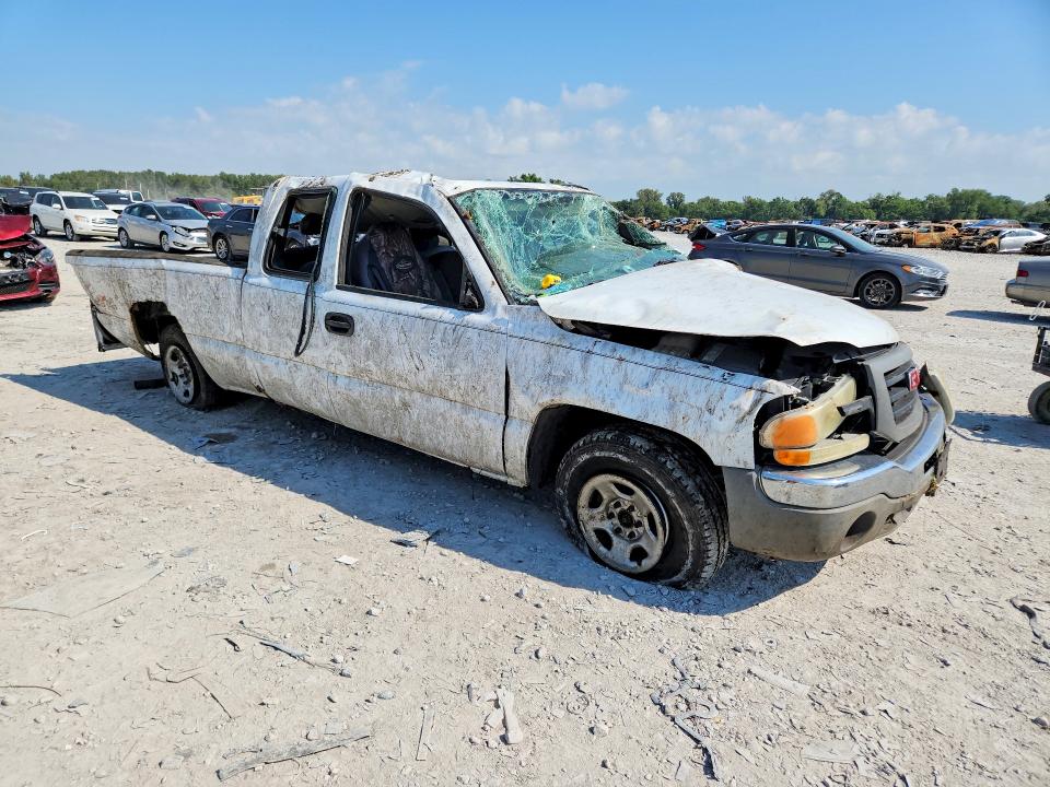 Photo 4 from auction – 2004 GMC NEW SIERRA with VIN 1GTEK19VX4E305678